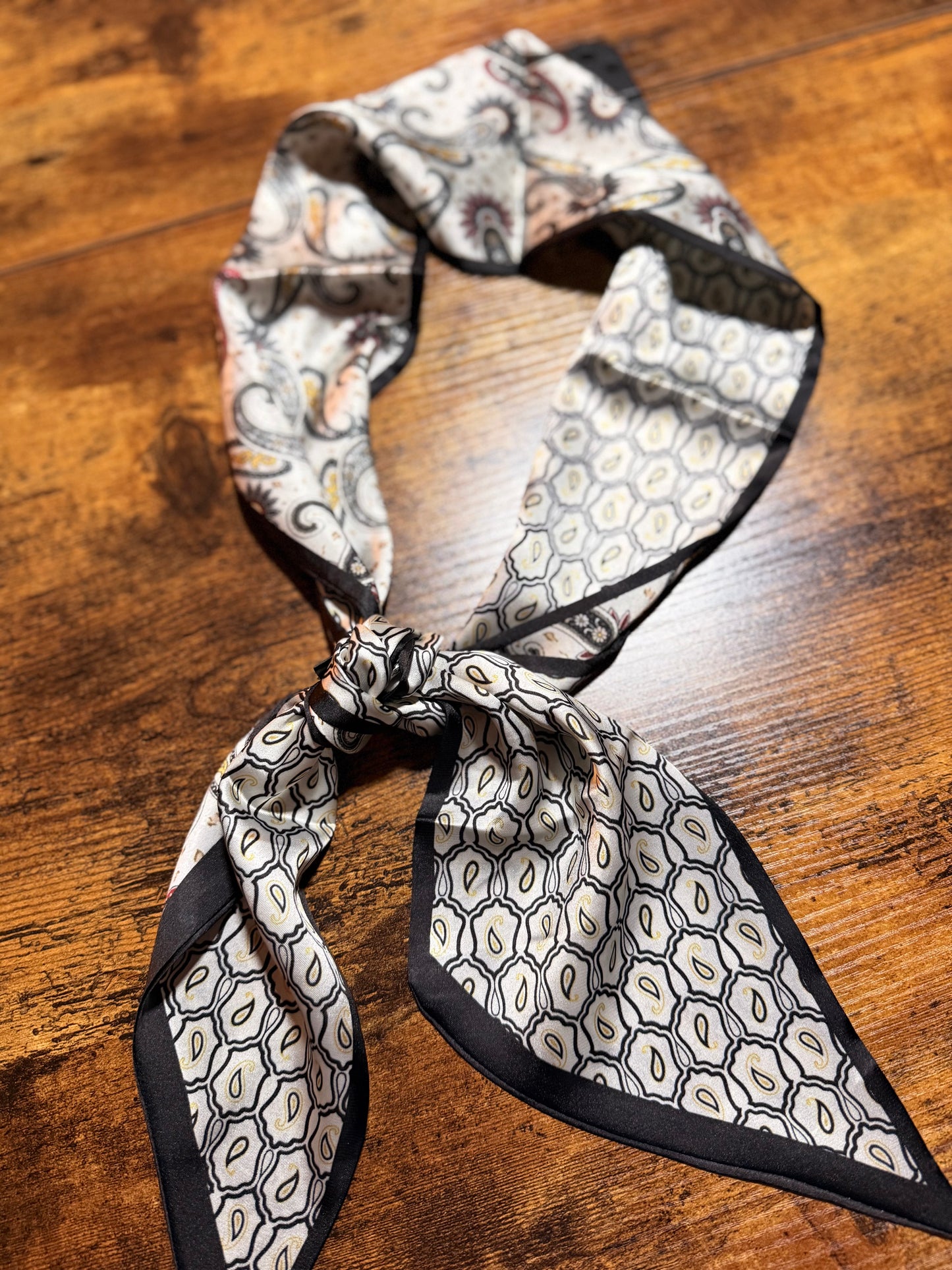 Double Sided Red and Black Twilly