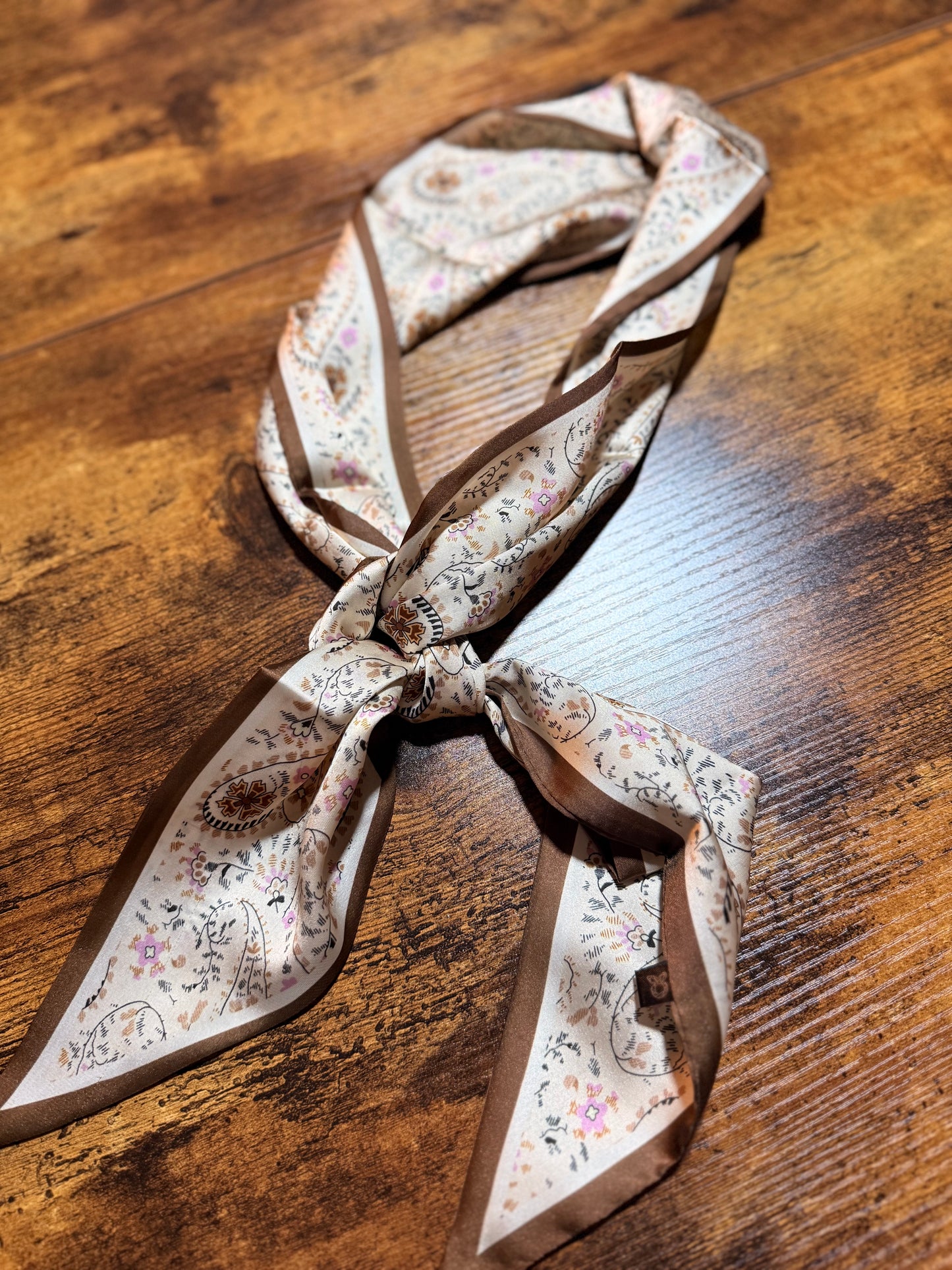 Brown Floral Twilly