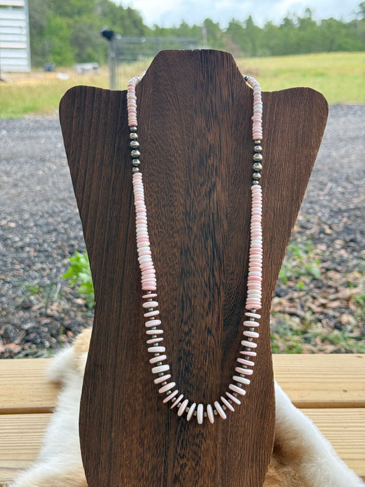 The Blush Necklace