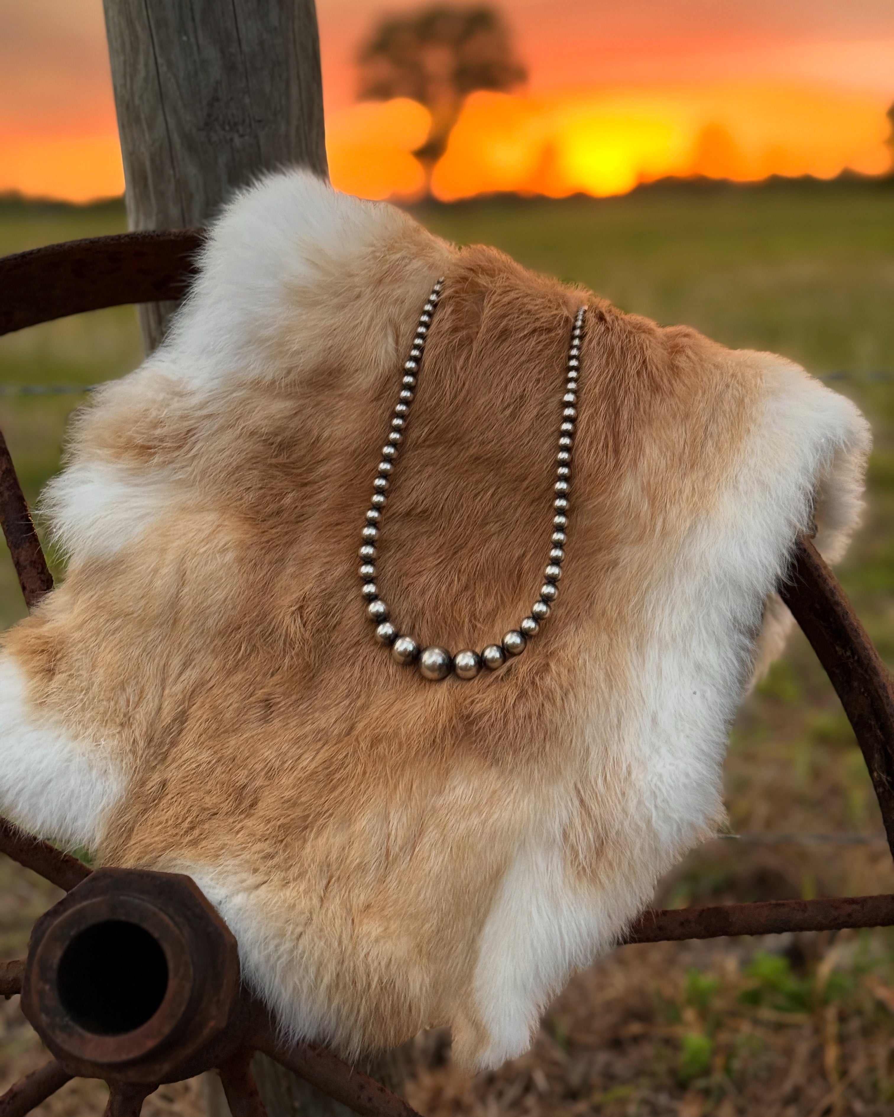 The Ellie Necklace